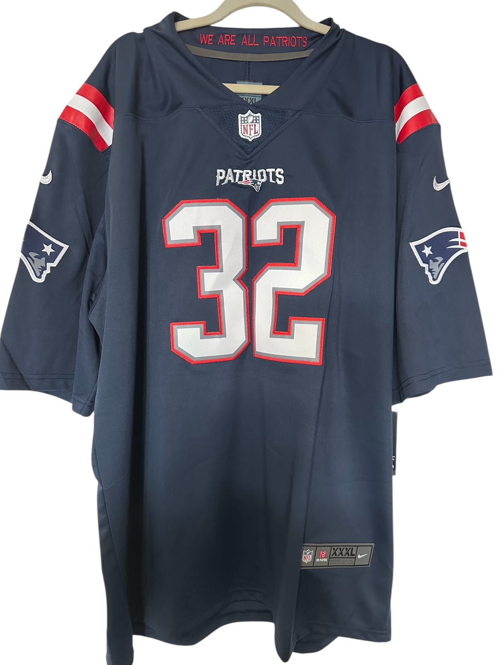 New England Patriots - TreVeon Henderson Autographed Jersey