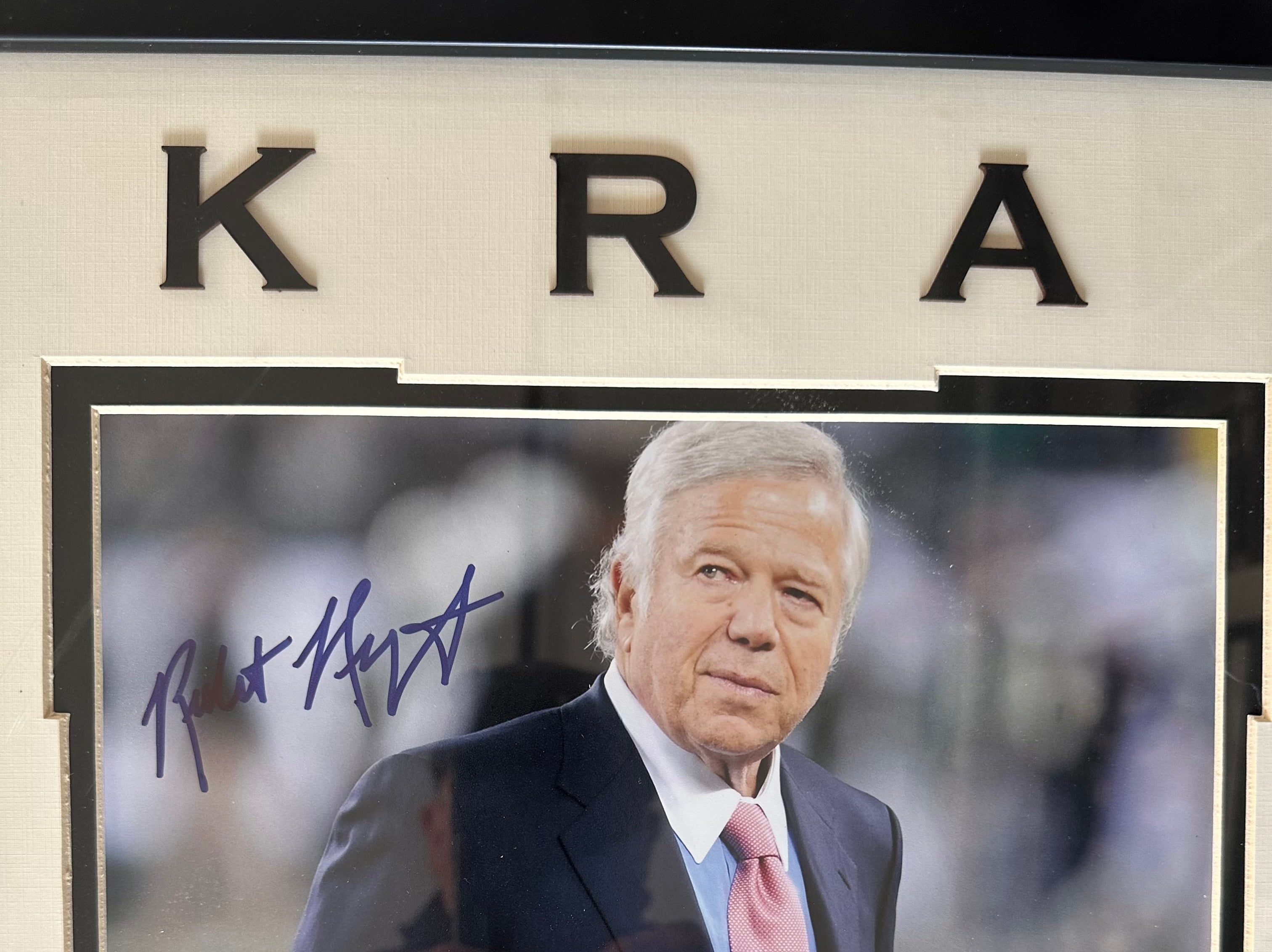New England Patriots - Robert Kraft autographed 8x10