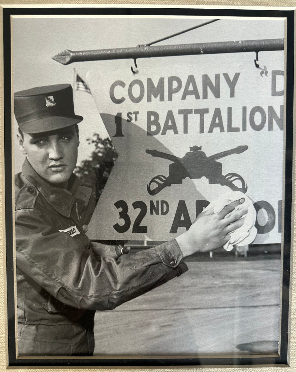 Elvis Presley Army induction papers and fingerprint replica