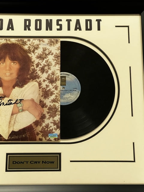 LindaRonstadt signed album