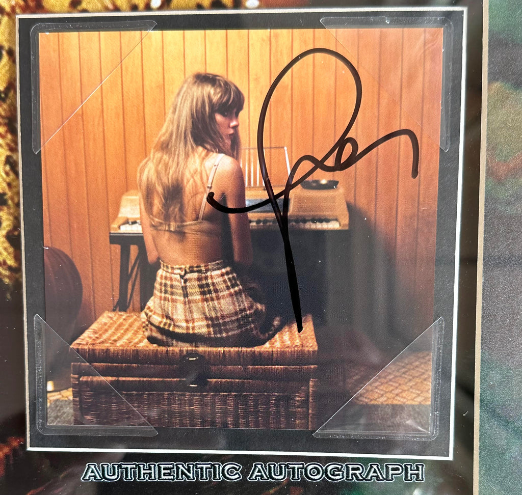 Taylor Swift Midnights signed with CD