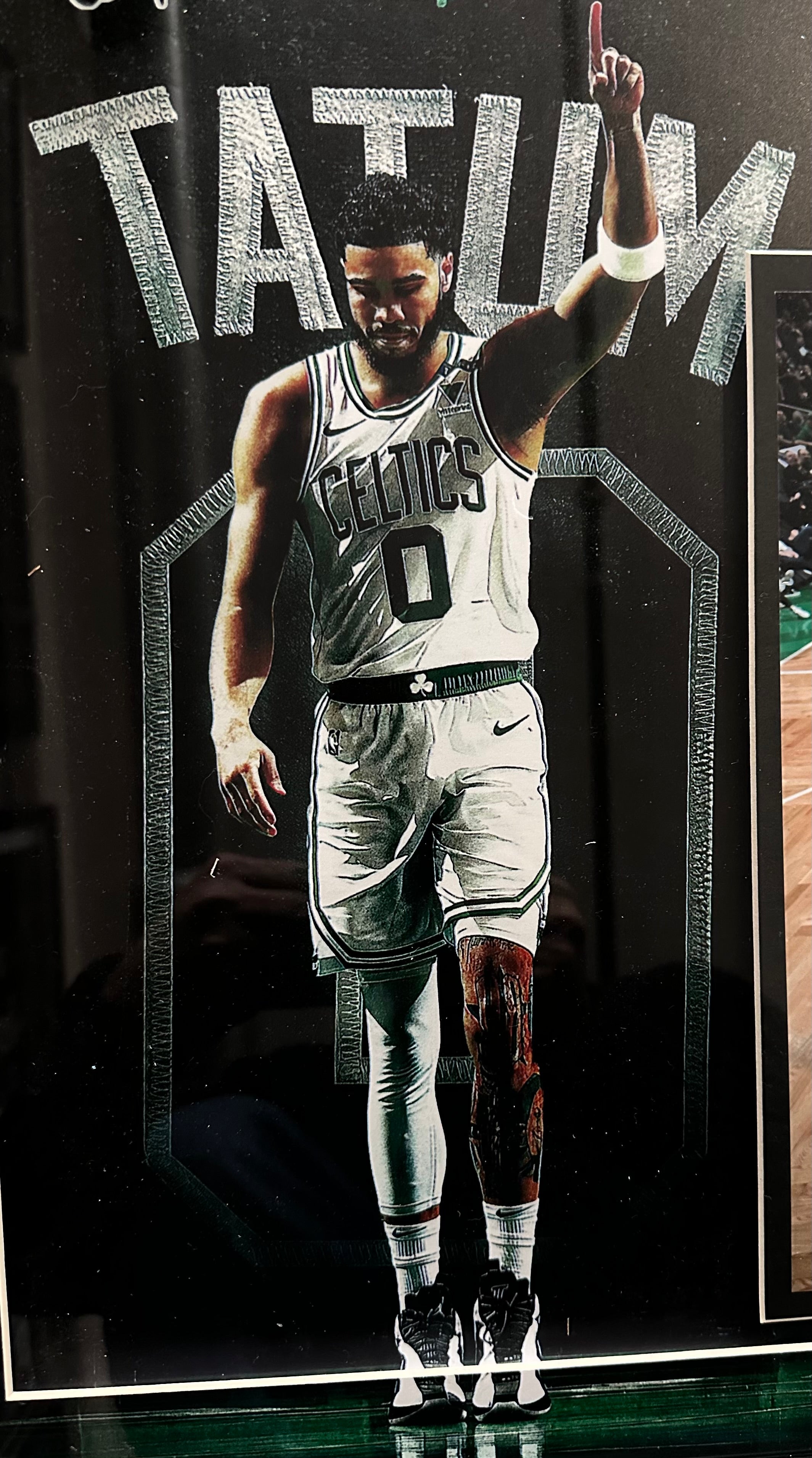 Boston Celtics - Jason Taytum Autographed taking it to the rim