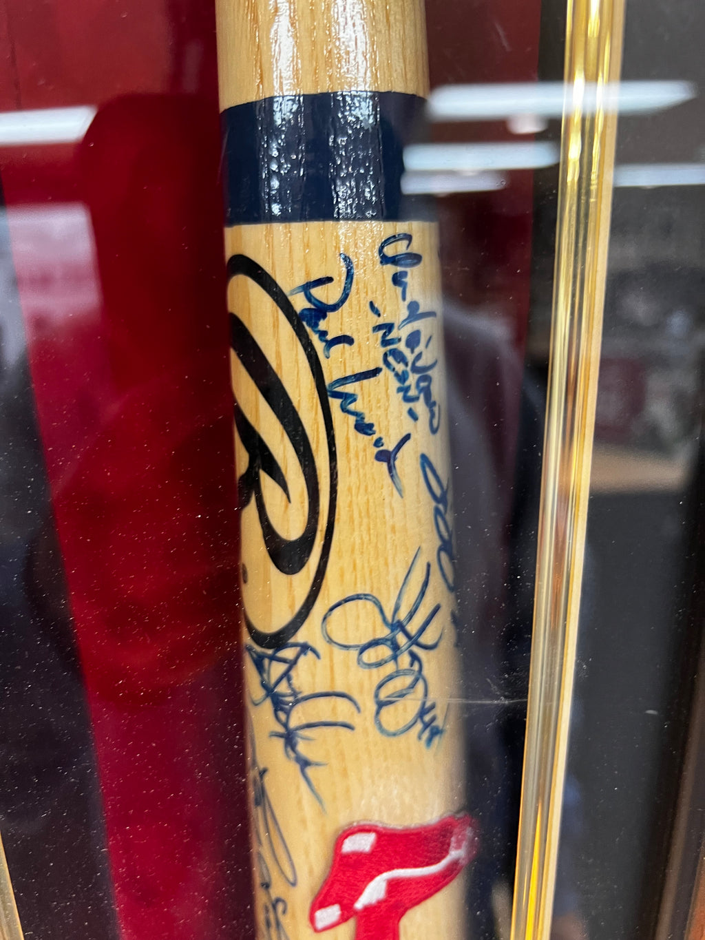 Boston Red Sox - 2007 Team Signed Bat
