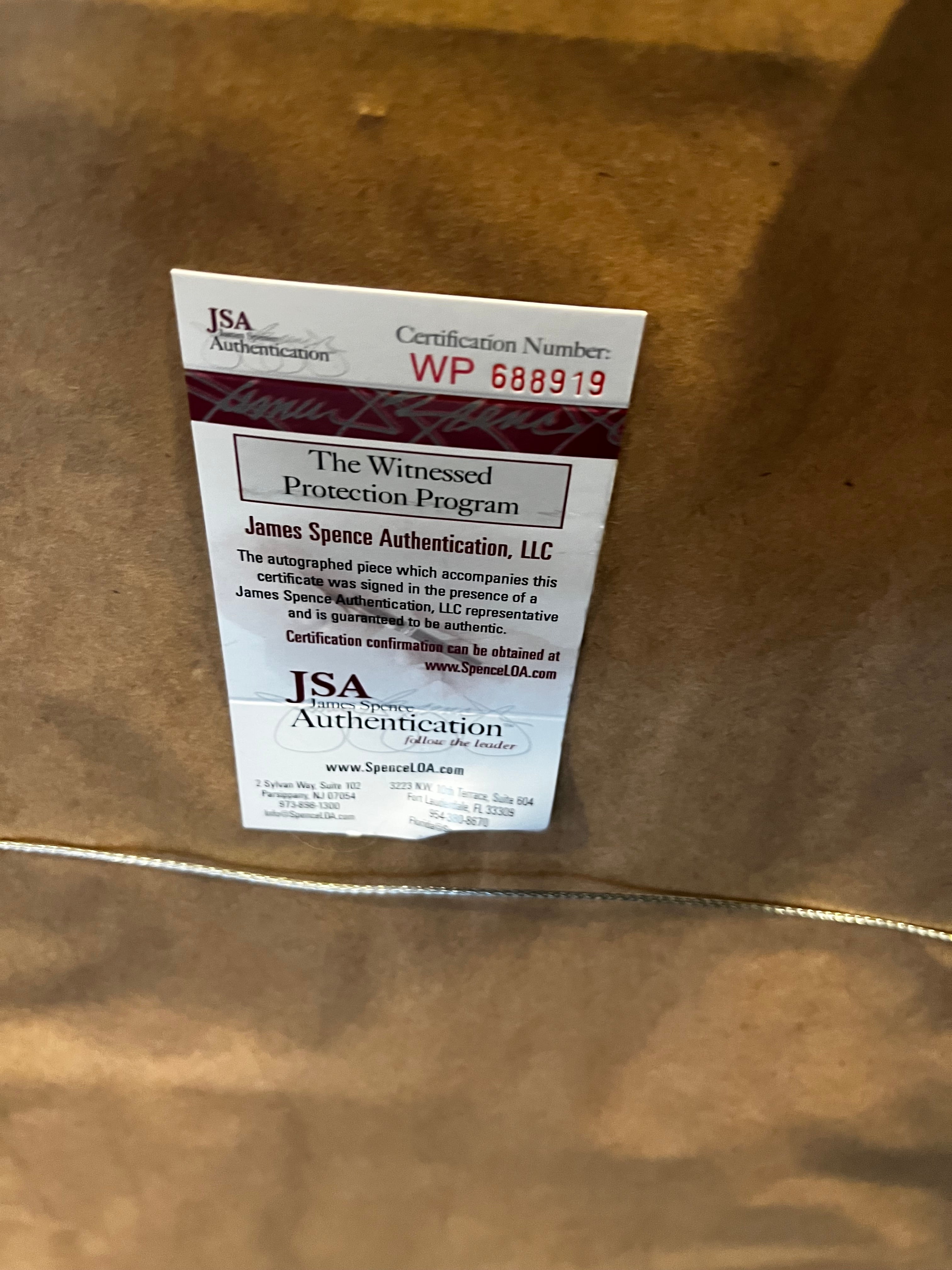 New England Patriots - QB Mac Jones Autographed 16 x 20