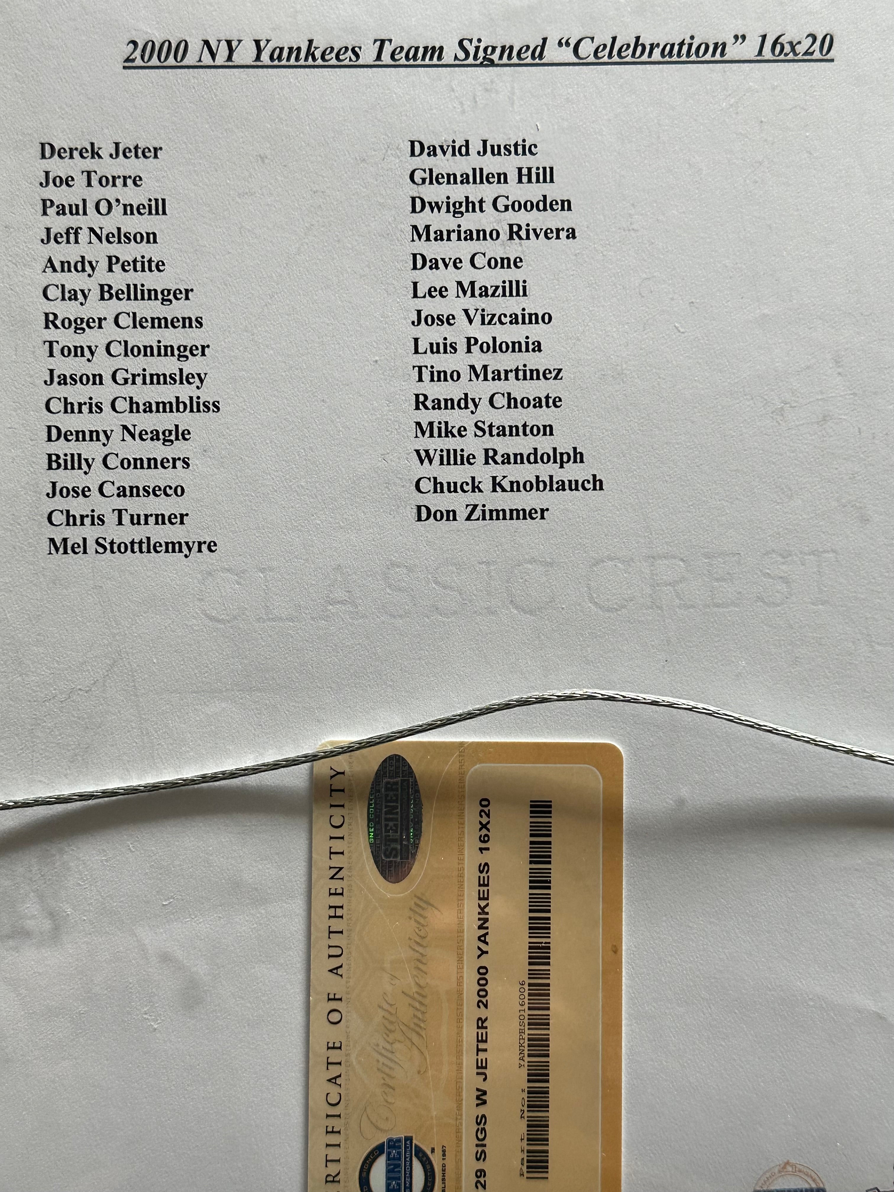 New York Yankees - 2000 WS Champions Team Signed 3D Shadow Box w/LED