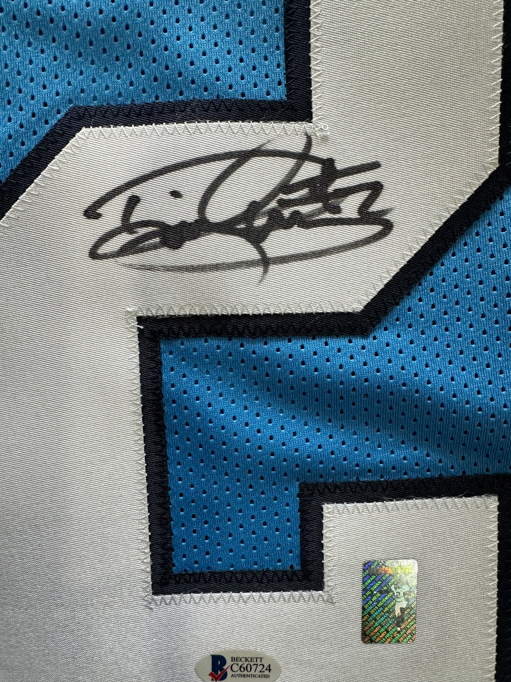 Tennessee Titans - Derrick Henry Autographed Jersey