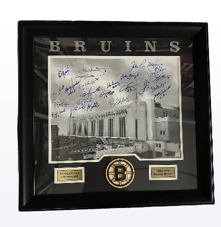 Boston Bruins - 1969-70 Team Autographed