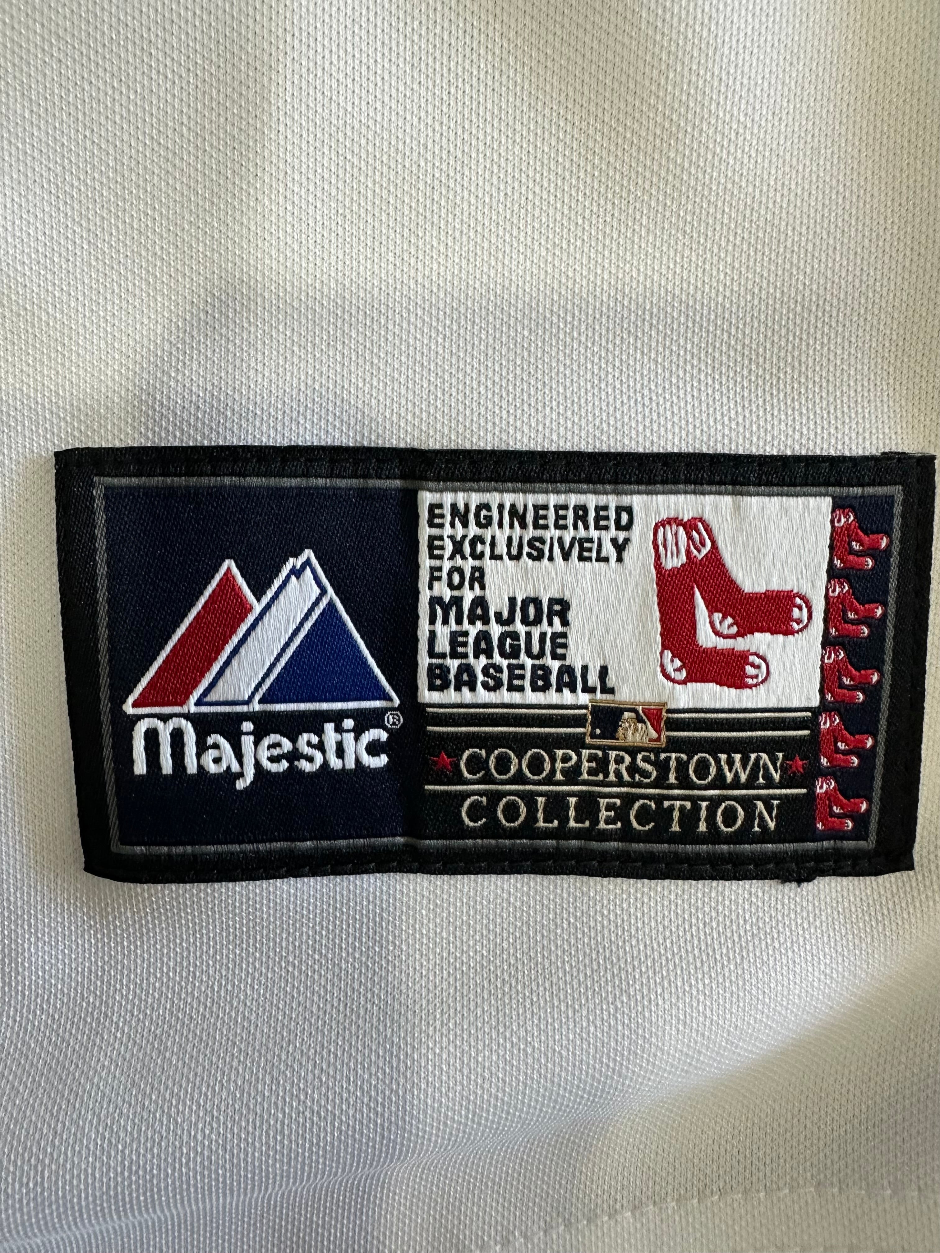 Boston Red Sox - Carl Yastrzemski autographed MLB Jersey