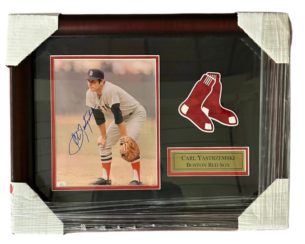 Boston Red Sox - Carl Yastrzemski autographed 8x10 photo