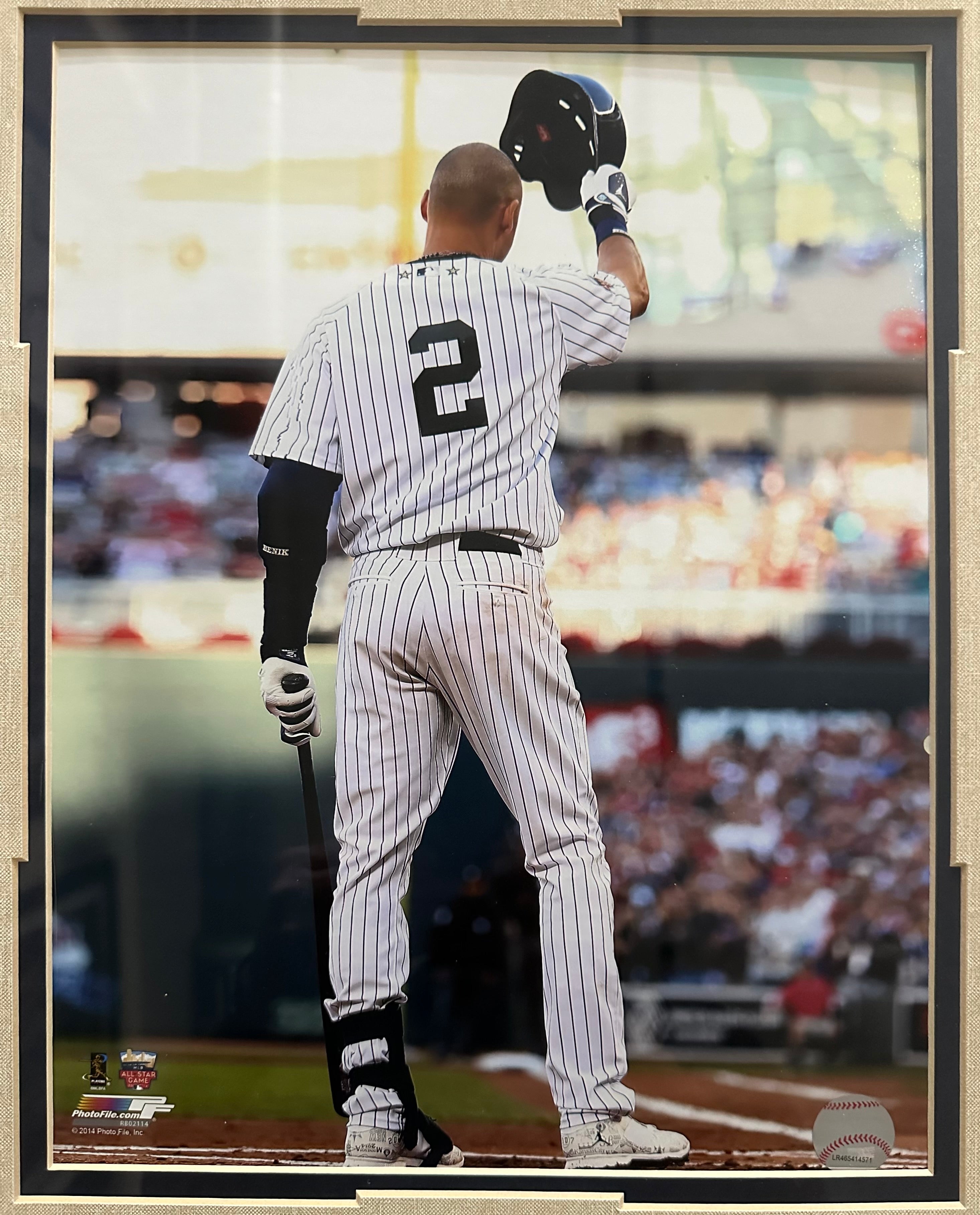 New York Yankees - Derek Jeter Farewell Captain Autographed w/ball and all star