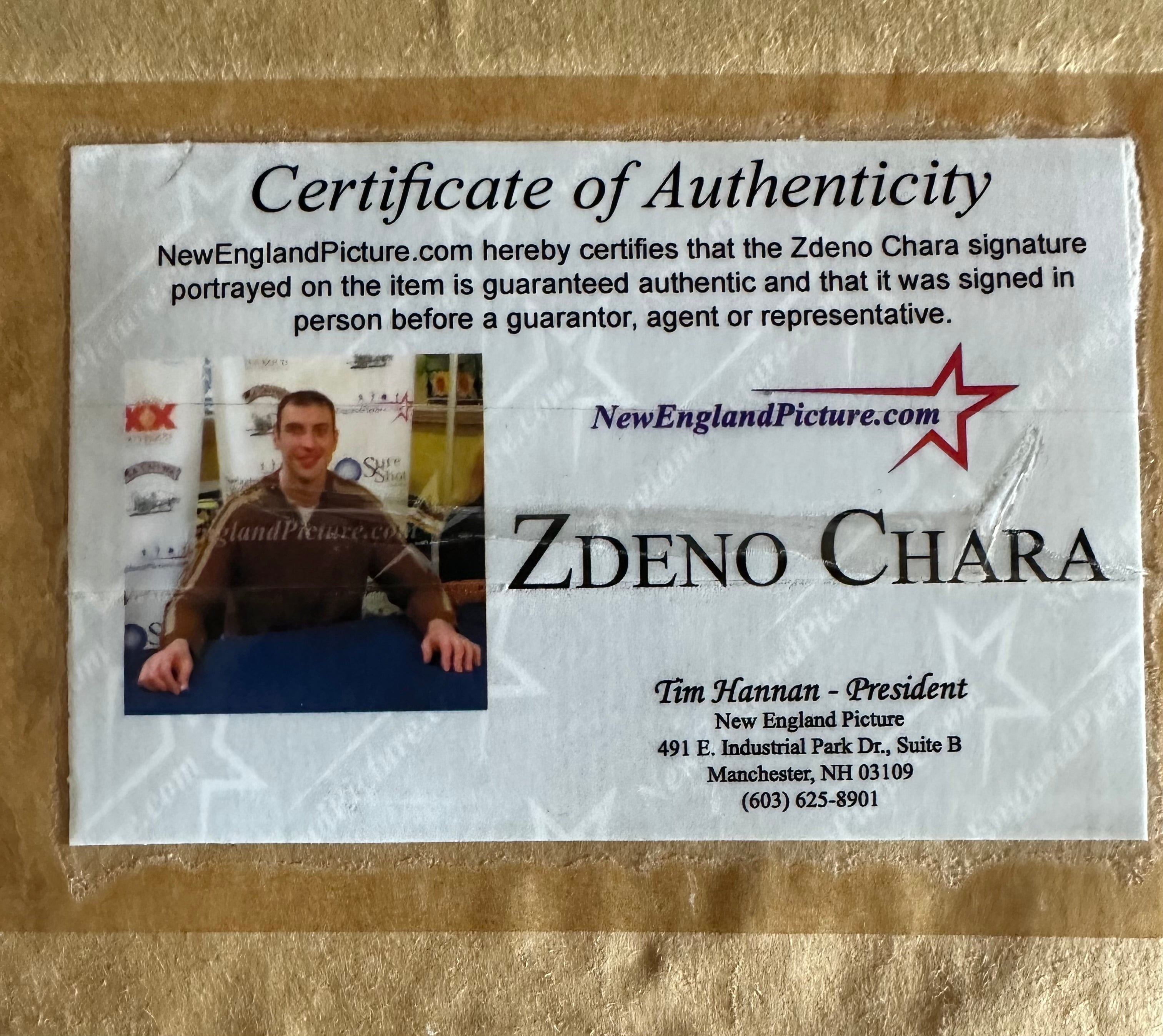 Zdeno Chara Boston Bruins Defenceman - Autographed