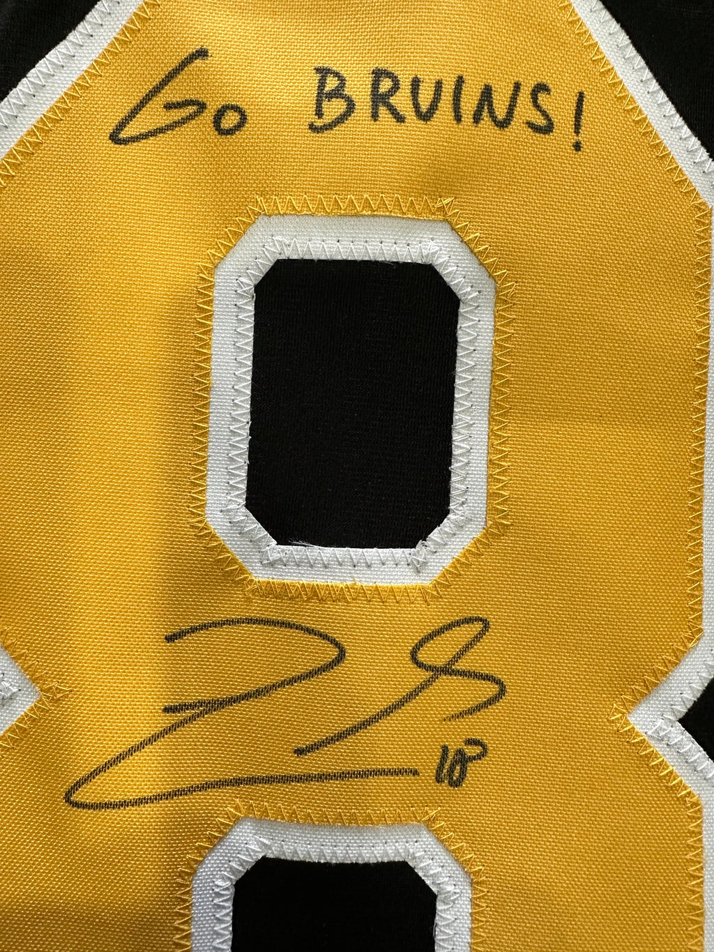 Boston Bruins - Pawel Zacha Autographed Hockey Jersey