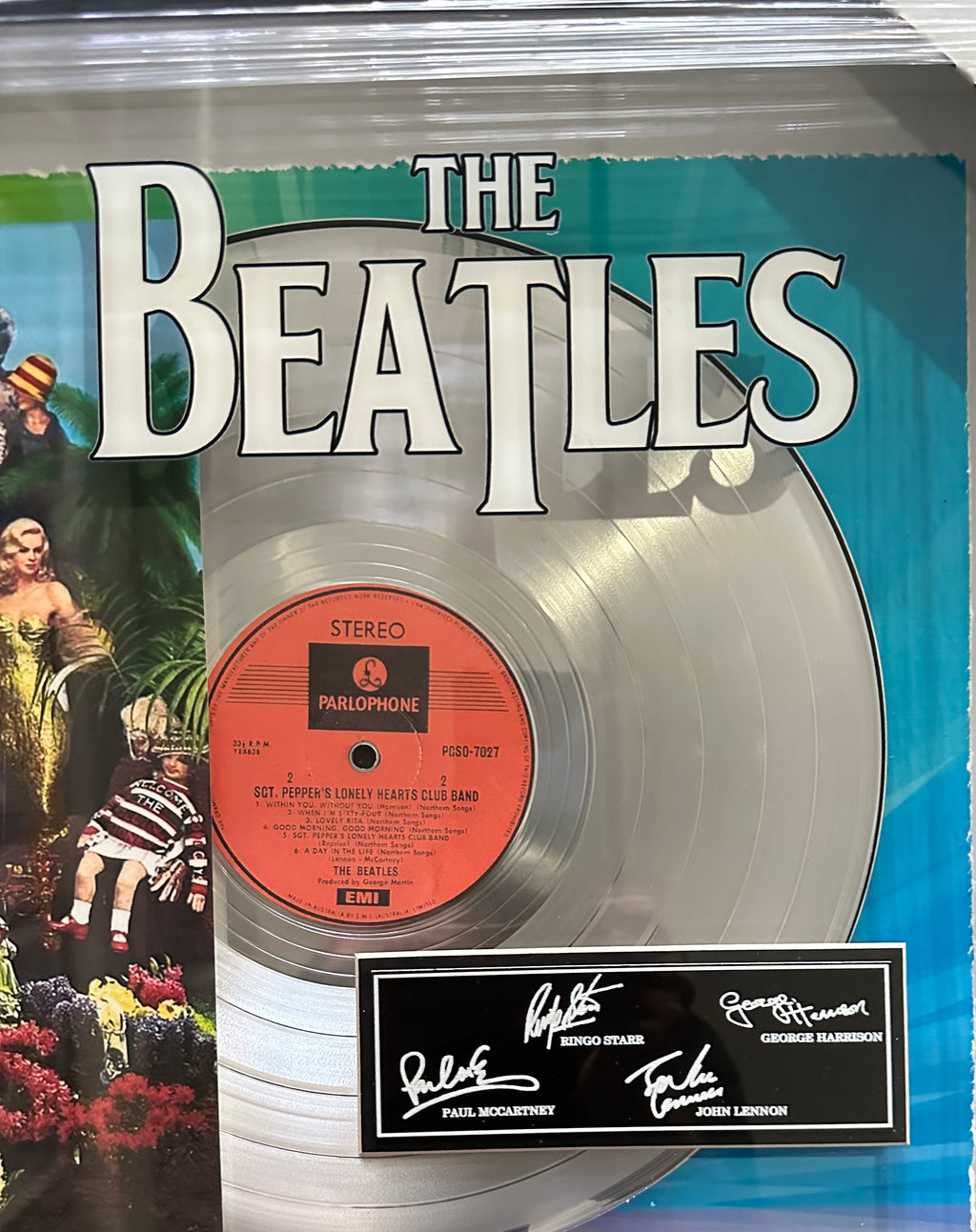 The Beatles - Sgt. Peppers Lonely Heart Club Band