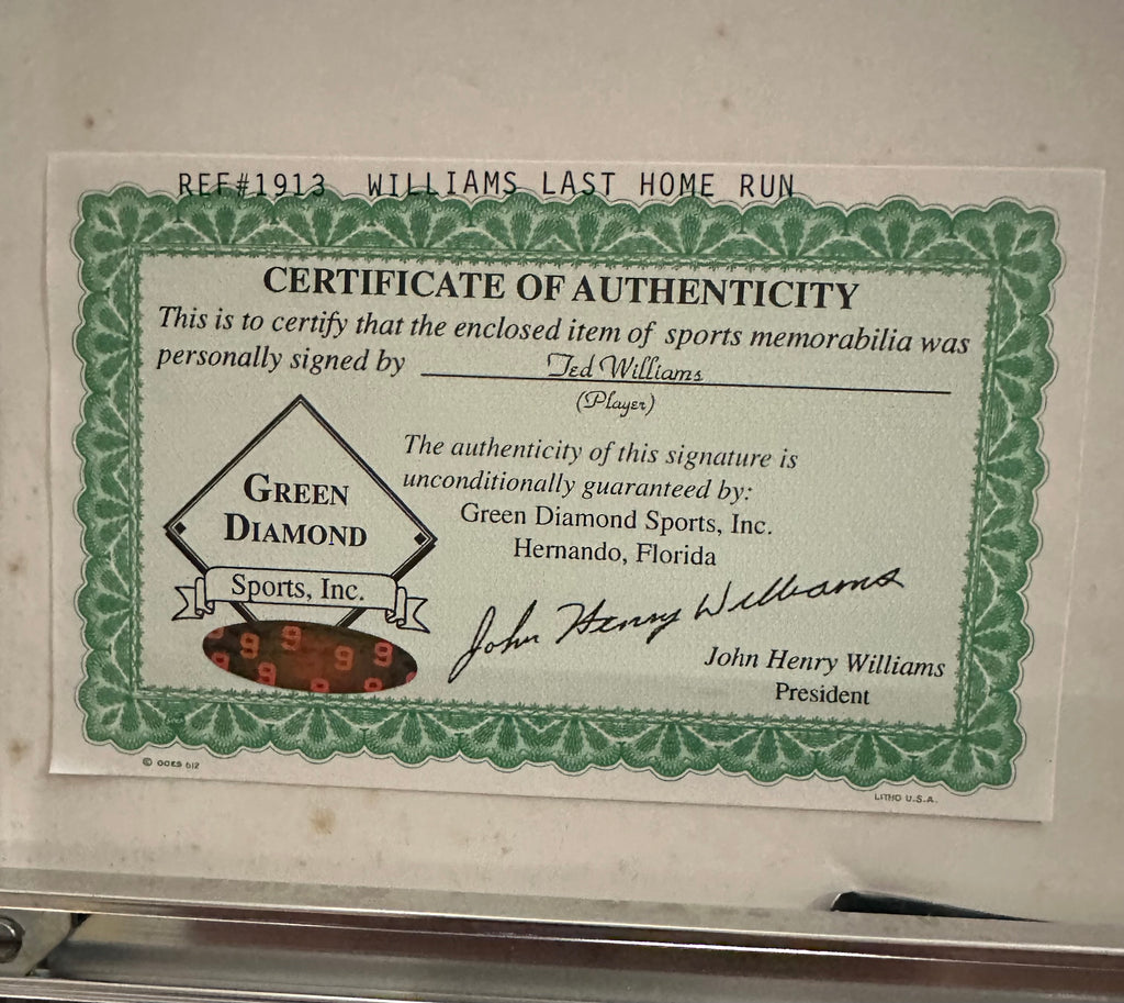 Boston Red Sox - Ted Williams 16x20 Autographed Photo