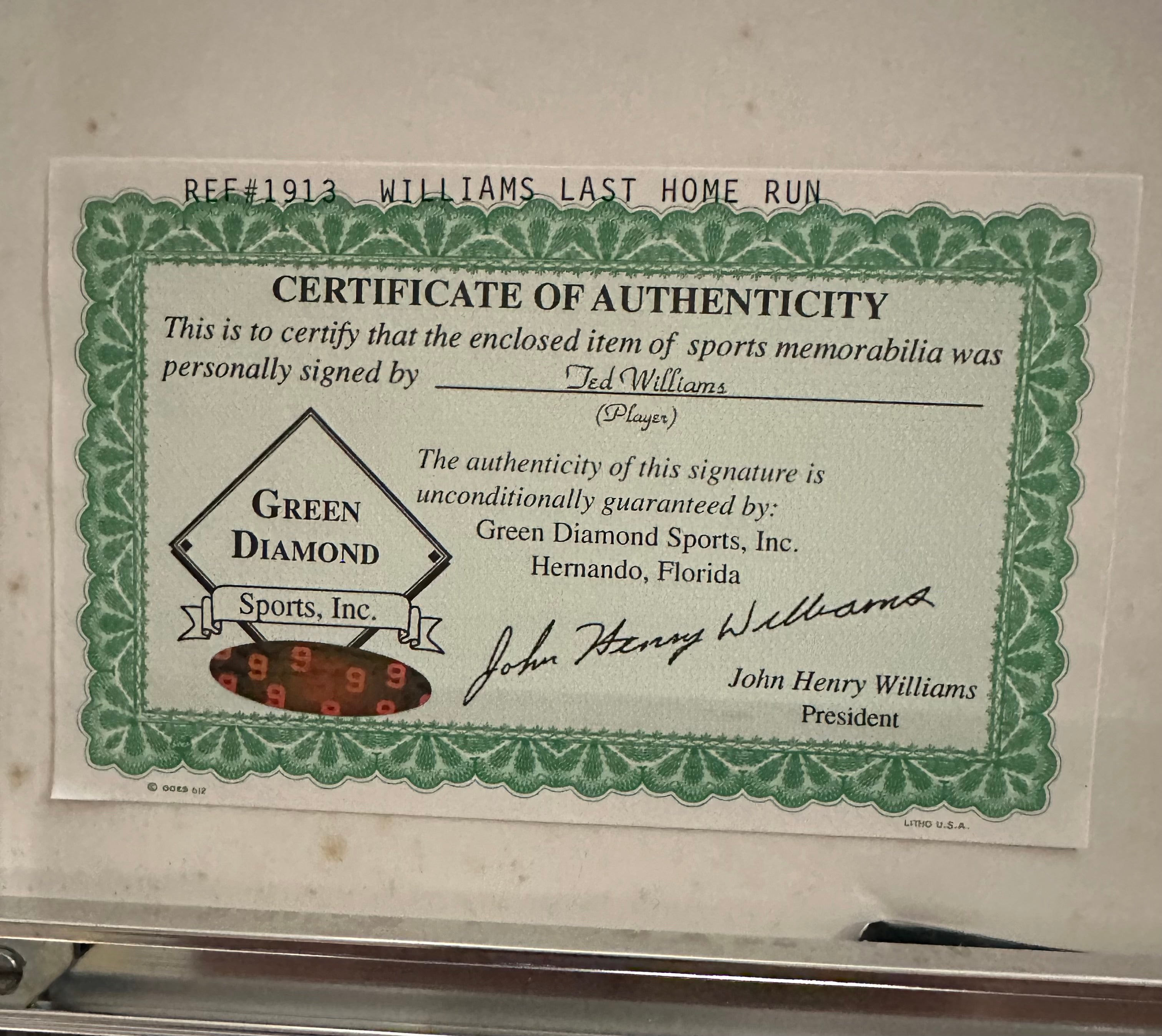 Boston Red Sox - Ted Williams 16x20 Autographed Photo