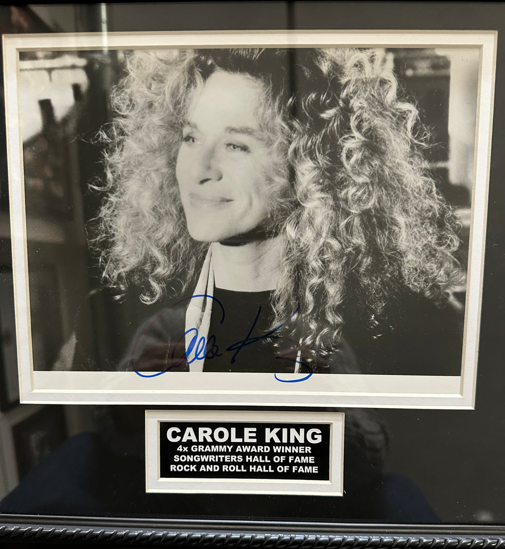 Carole King 8x10 B&W Autographed Photo - 4X Grammy Winner, HOF