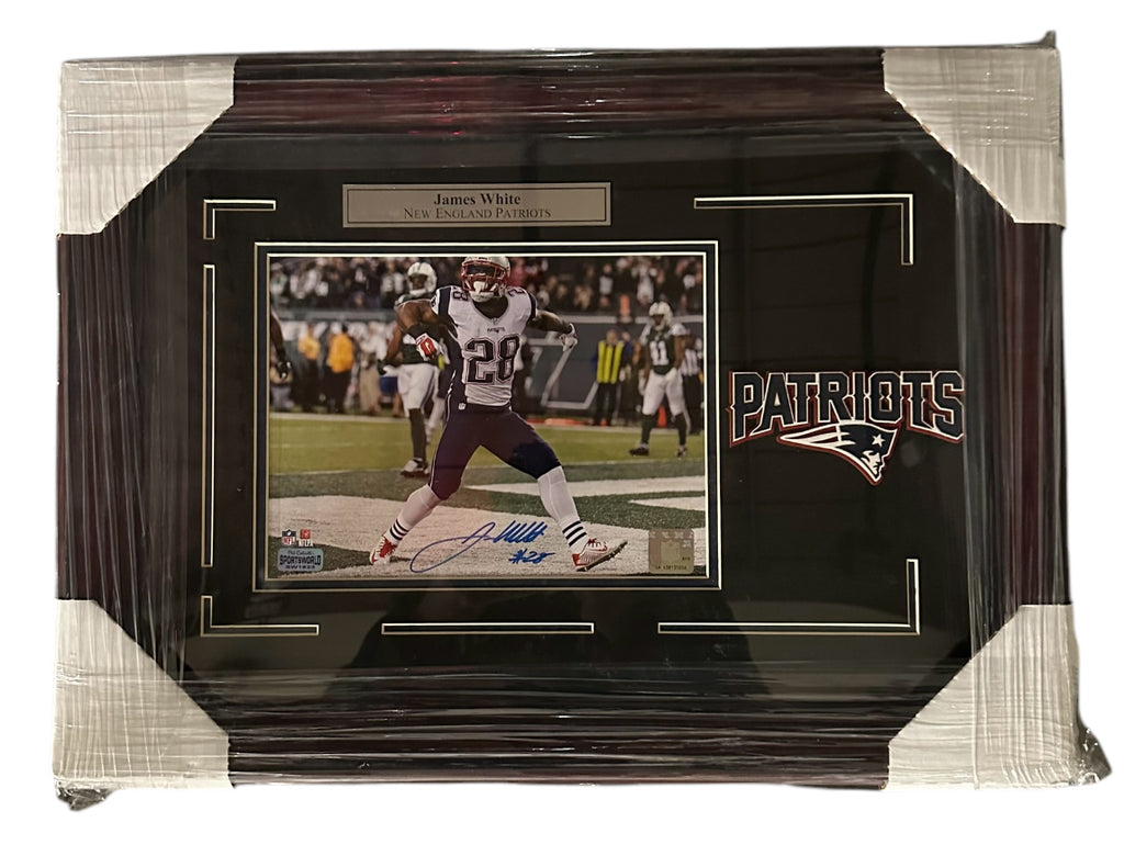 New England Patriots - James White Autographed 8x10 Photo