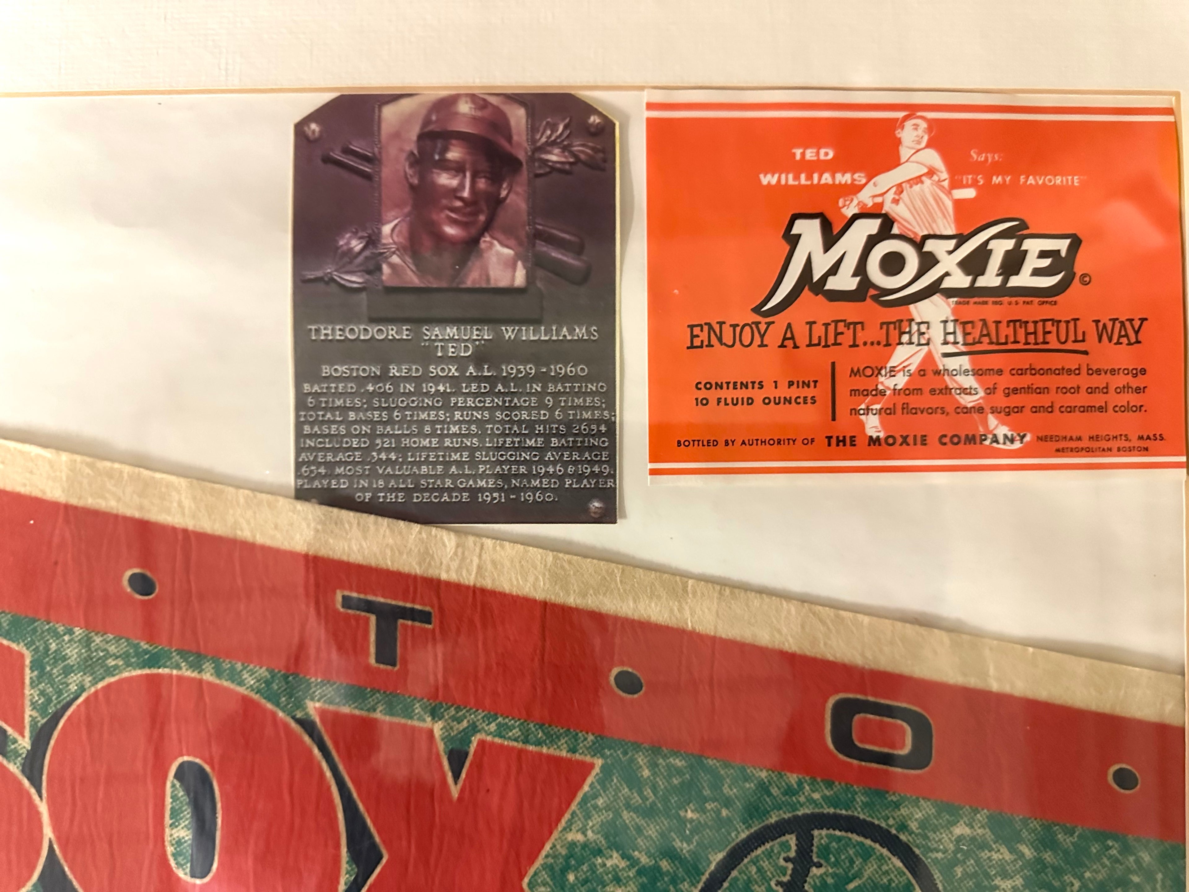 Boston Red Sox - Ted Willams autographed Pennant with picture of Armed Forces ID