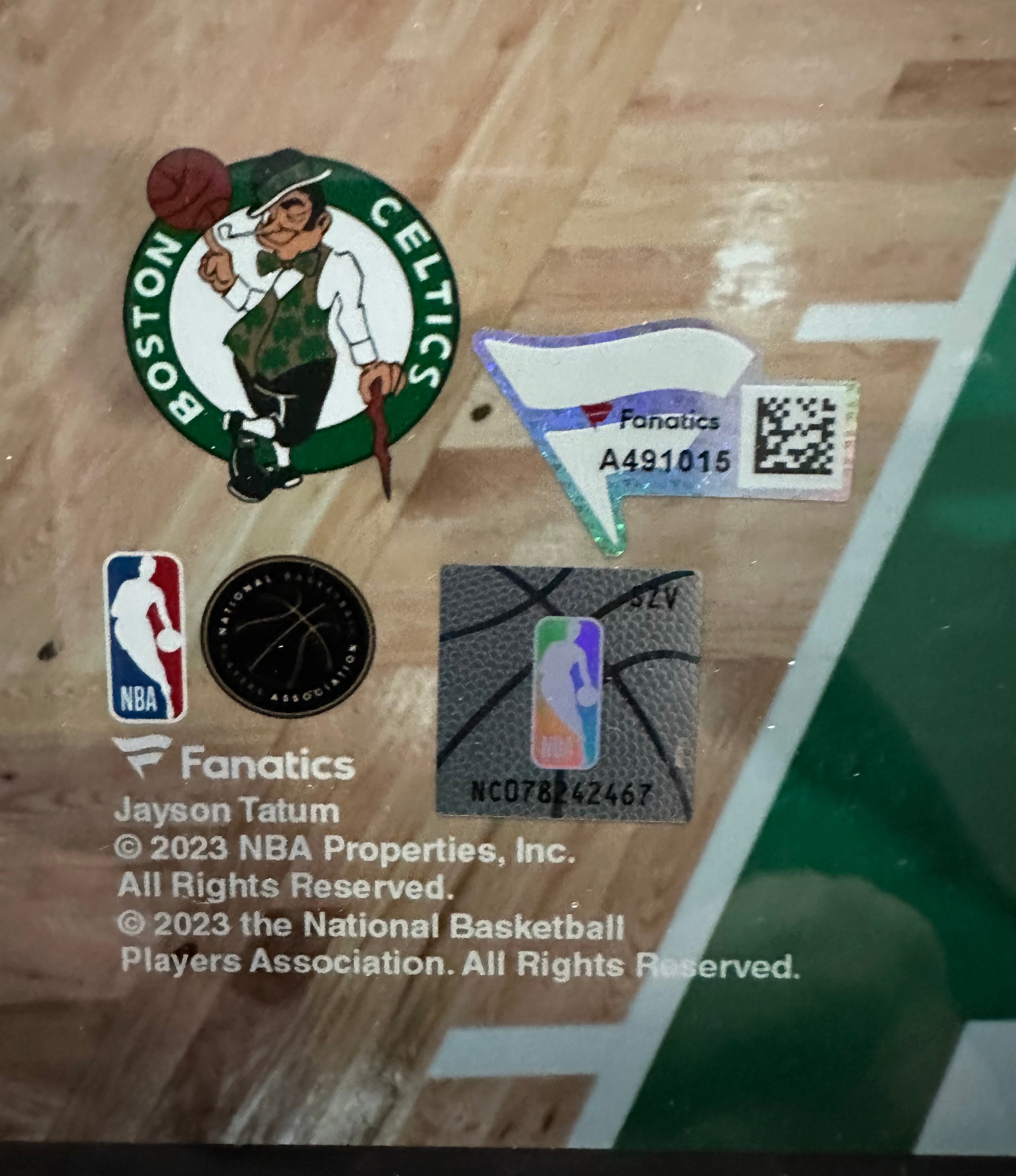 Boston Celtics - Jason Taytum Autographed taking it to the rim