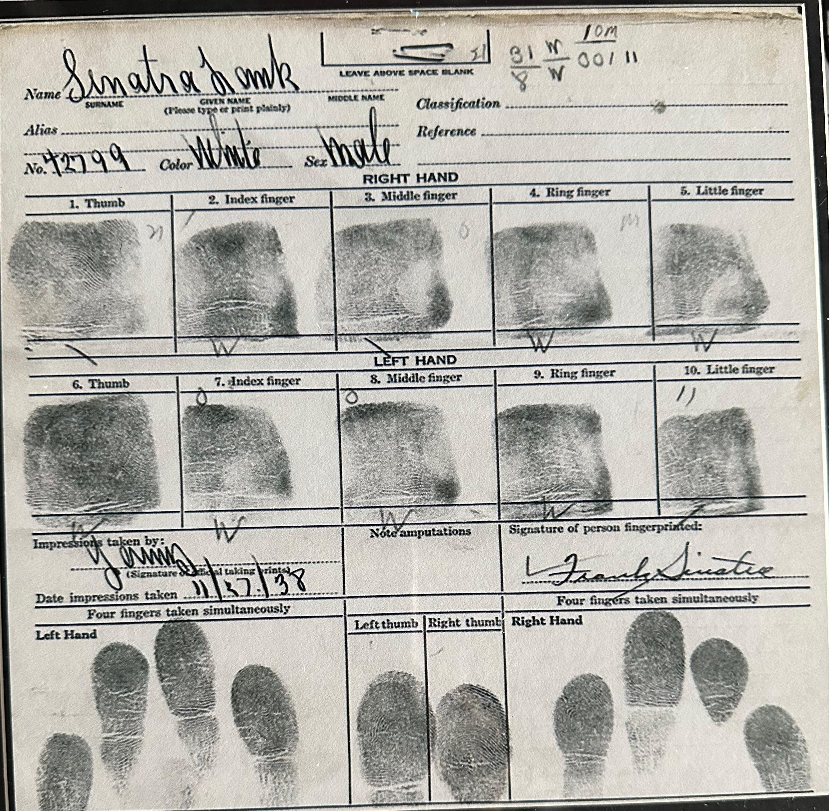 Frank Sinatra - Being Booked (Facsimile)