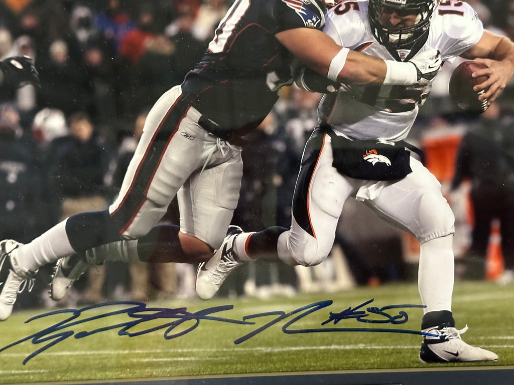 New England Patriots - Rob Ninkovich Autographed 8 x 10