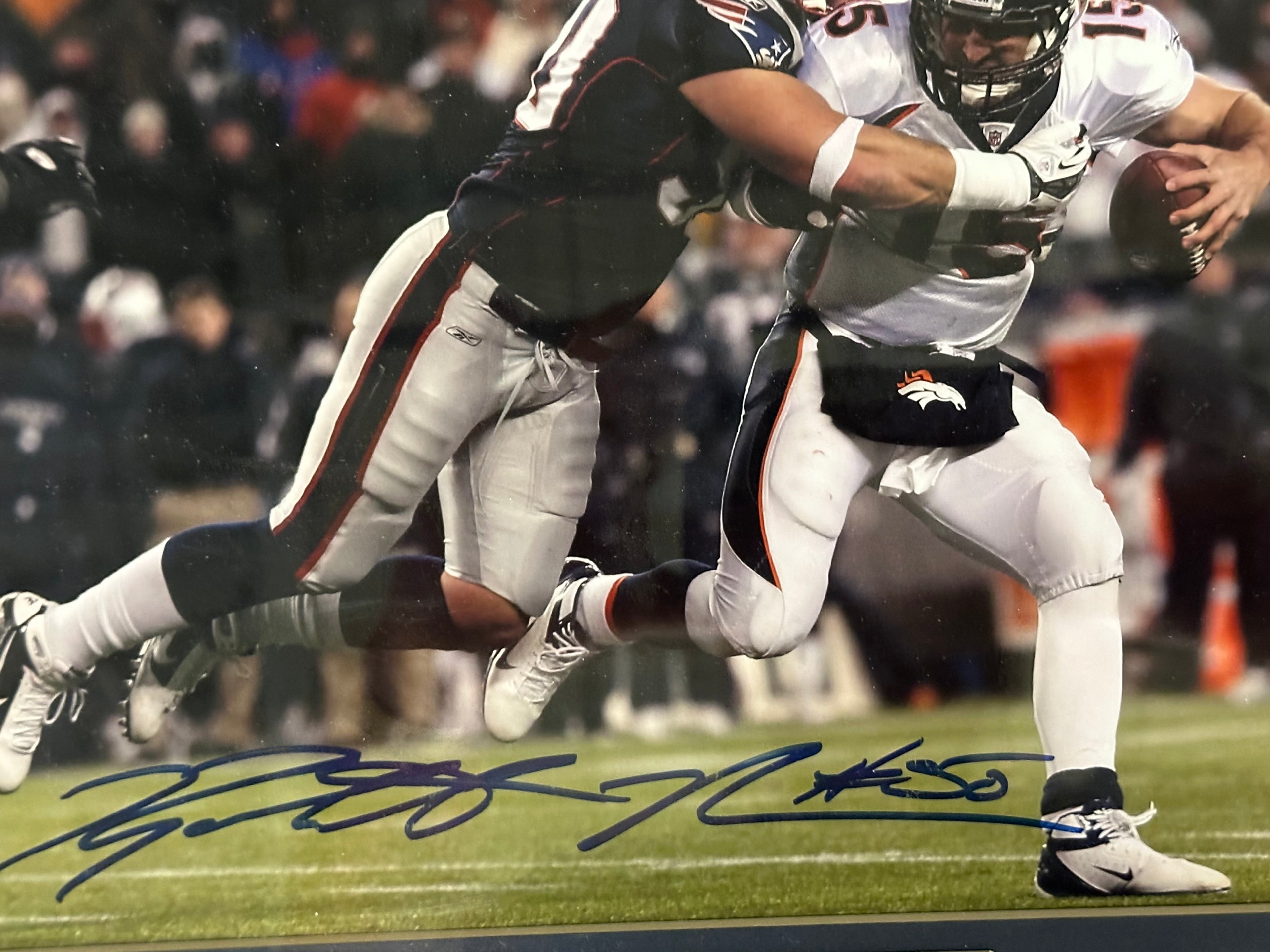 New England Patriots - Rob Ninkovich Autographed 8 x 10