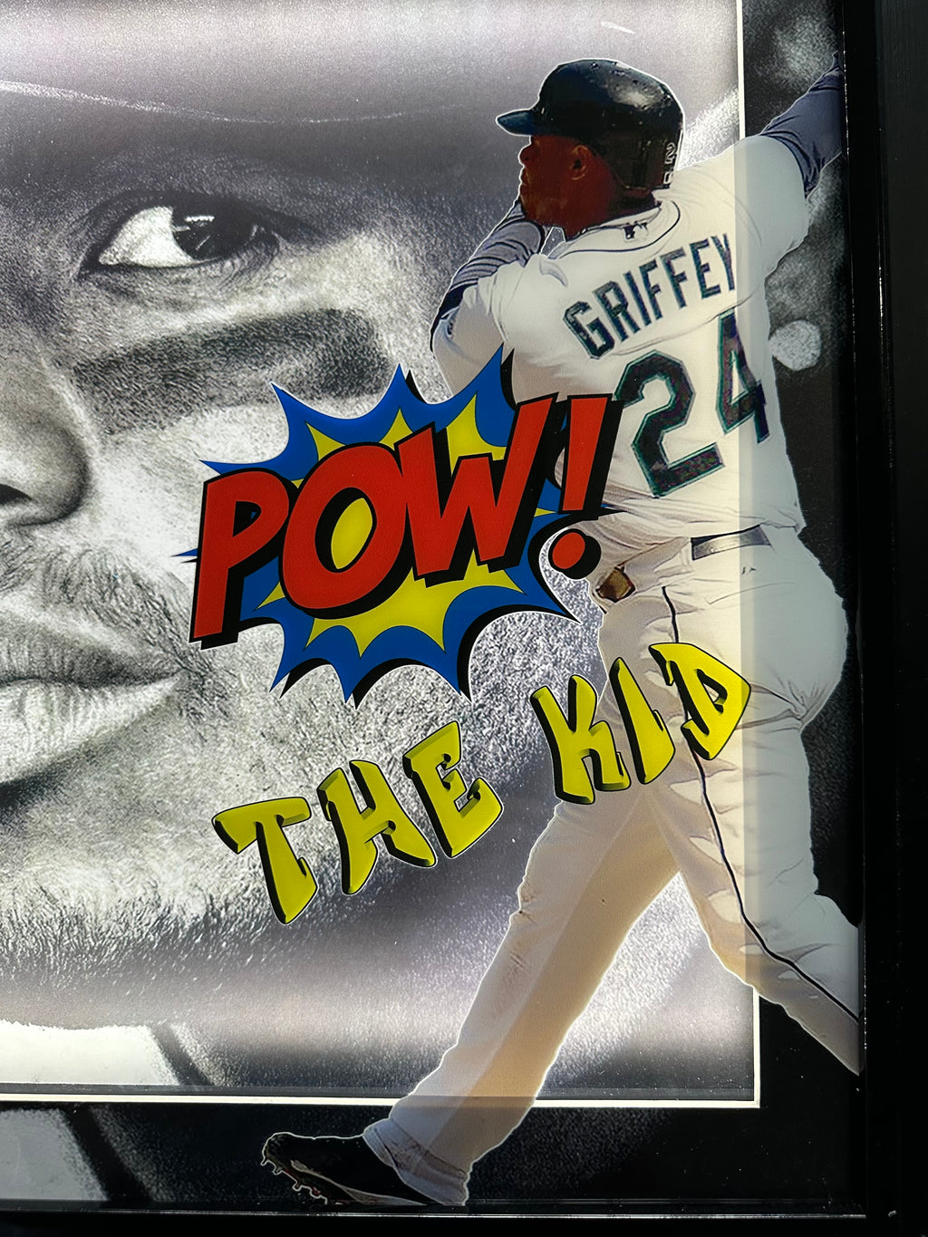 Ken Griffey Jr - 3D Shadowbox picture with autographed baseball w/LED