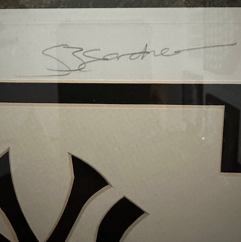 New York Yankees - Joe DiMagio Autographed