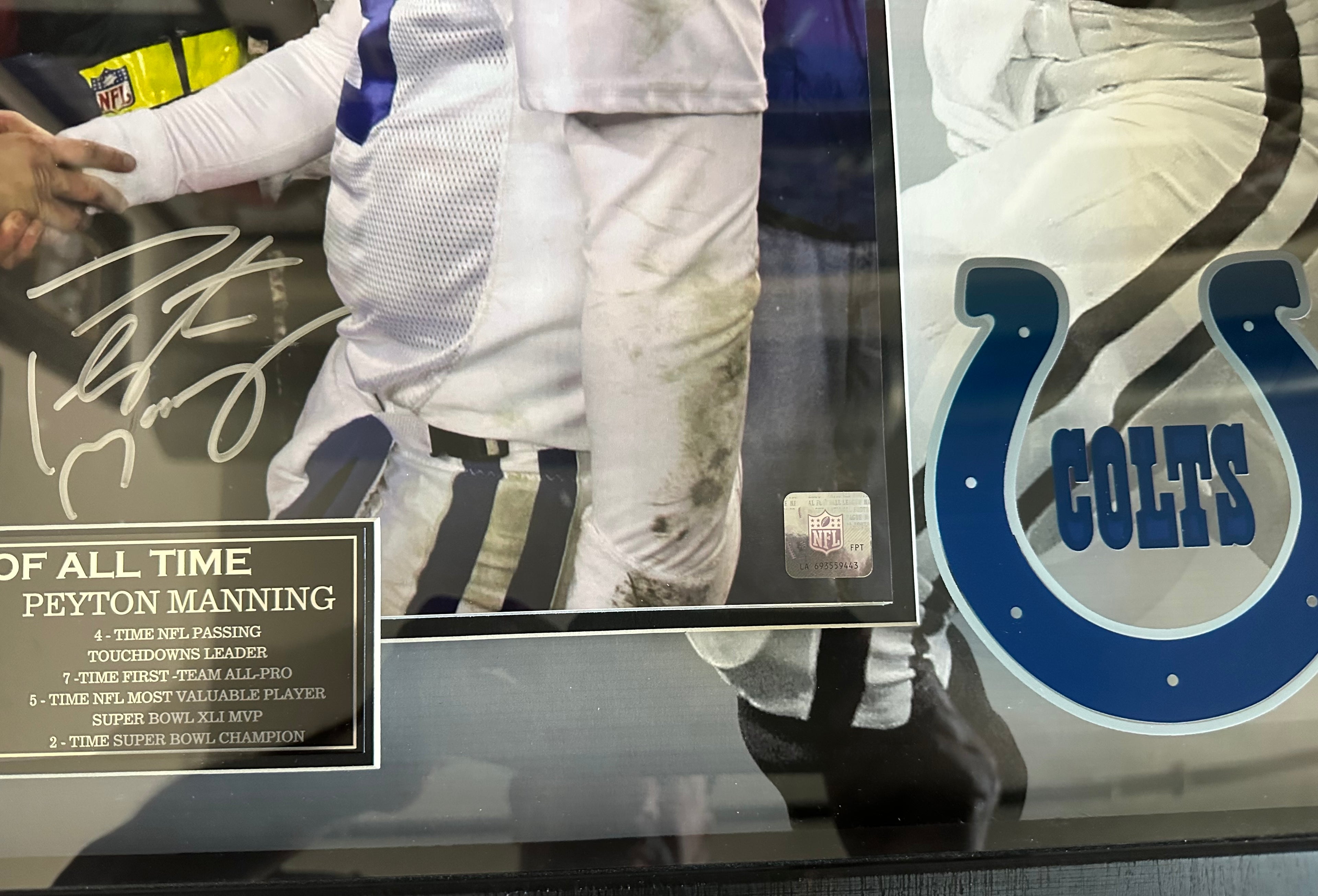 Legends Tom Brady & Peyton Manning - Autographed (2)