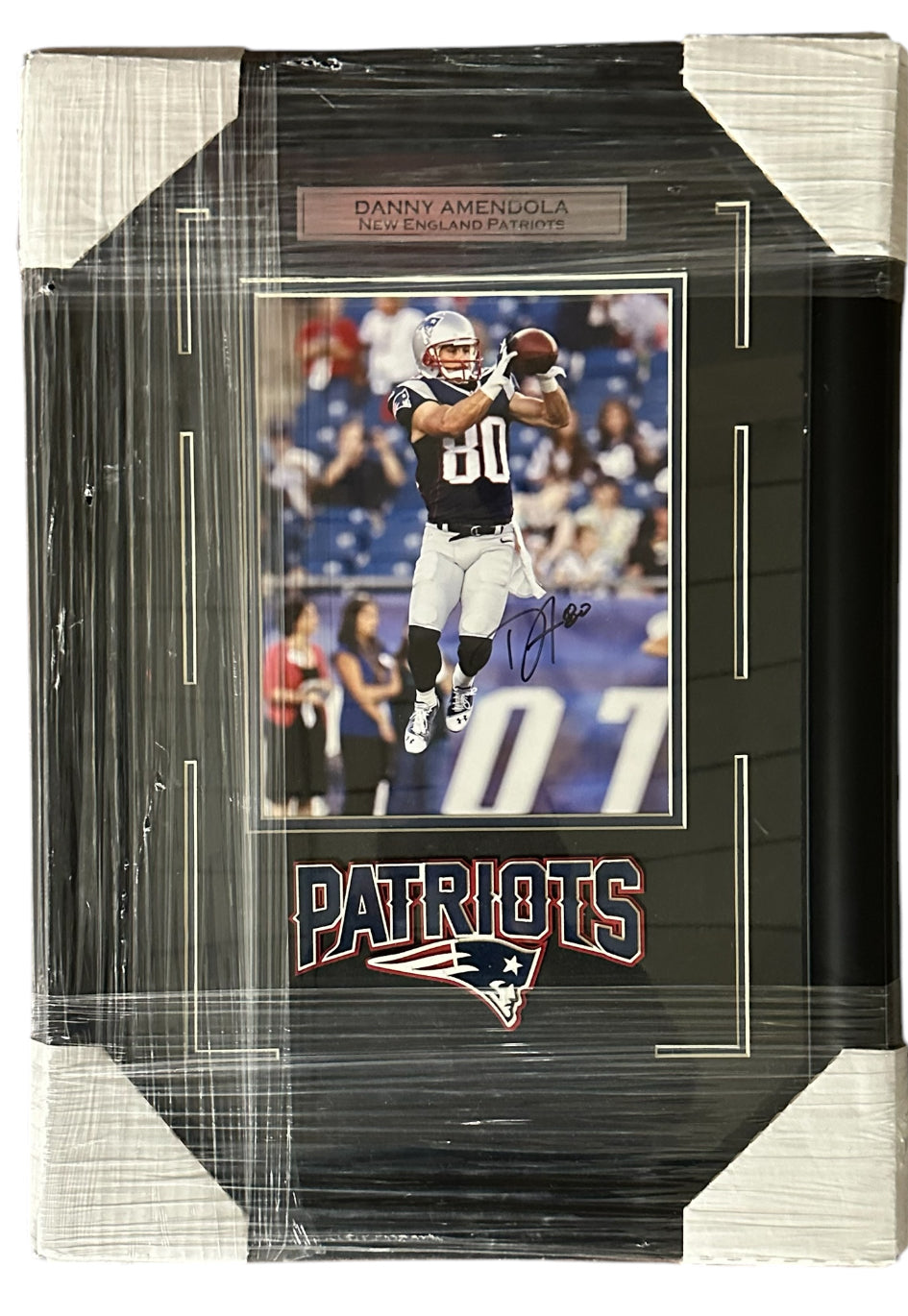 New England Patriots - Danny Amendola autohraphed 8x10 photo