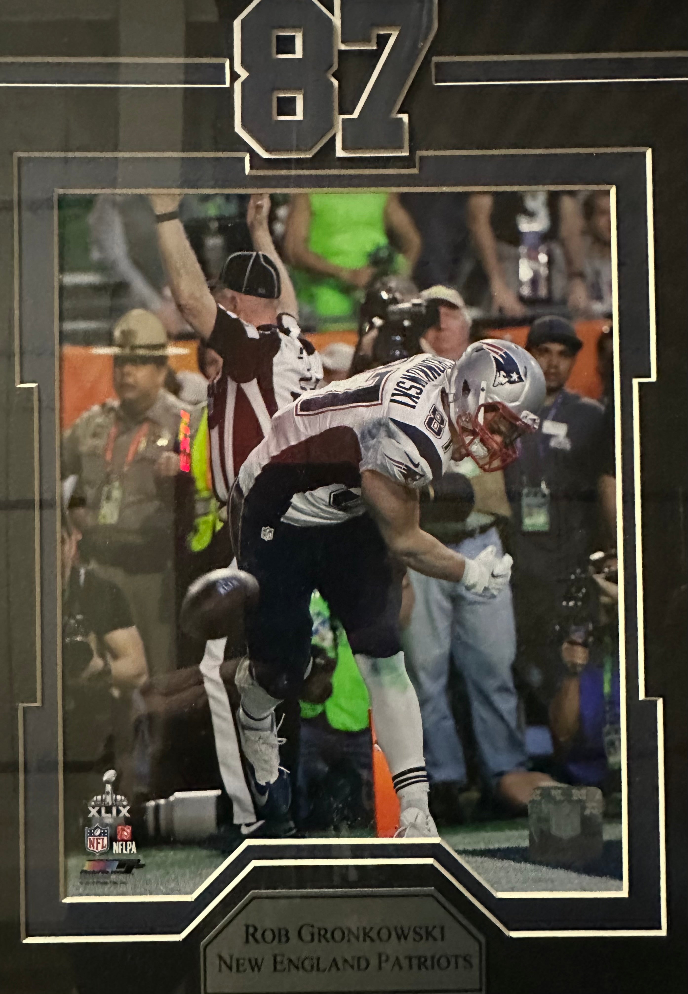 New England Patriots - Rob Gronkowski 8x10 Photo with Autographed mini helmet