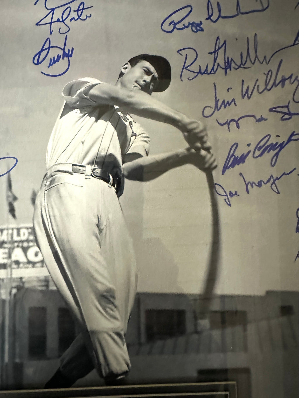 Boston Red Sox - Ted Williams Tribute with 40 autographs