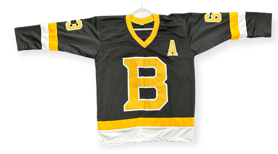 Boston Bruins - Brad Marchand Autographed Hockey Jersey