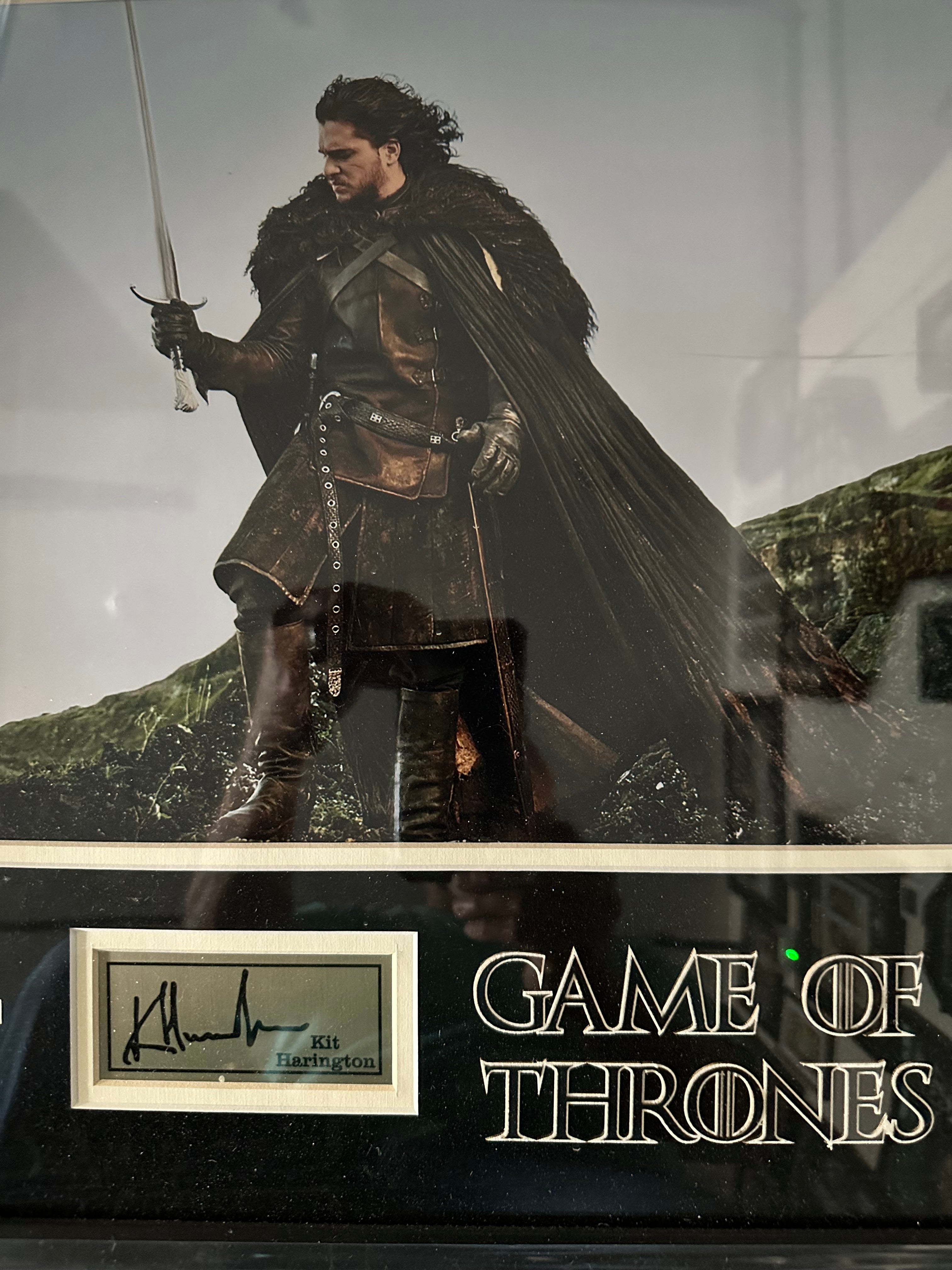 Game of Thrones - Jon Snow with quote and Facsimile Autograph