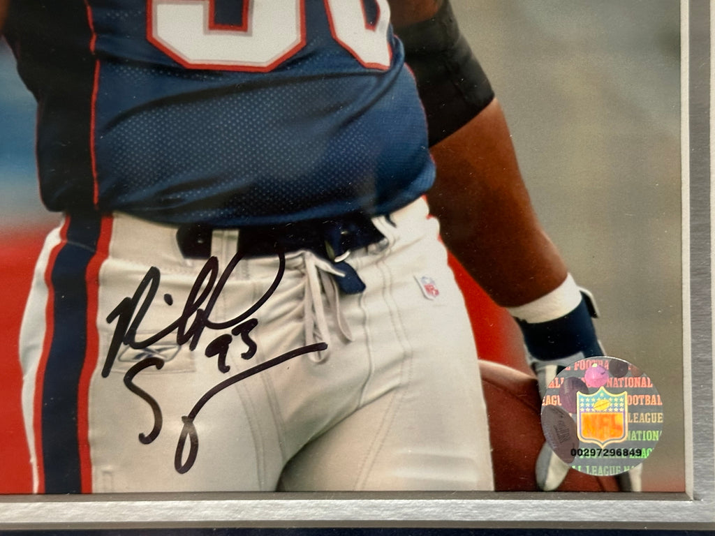 New England Patriots  - Richard Seymour Autographed 8 x 10