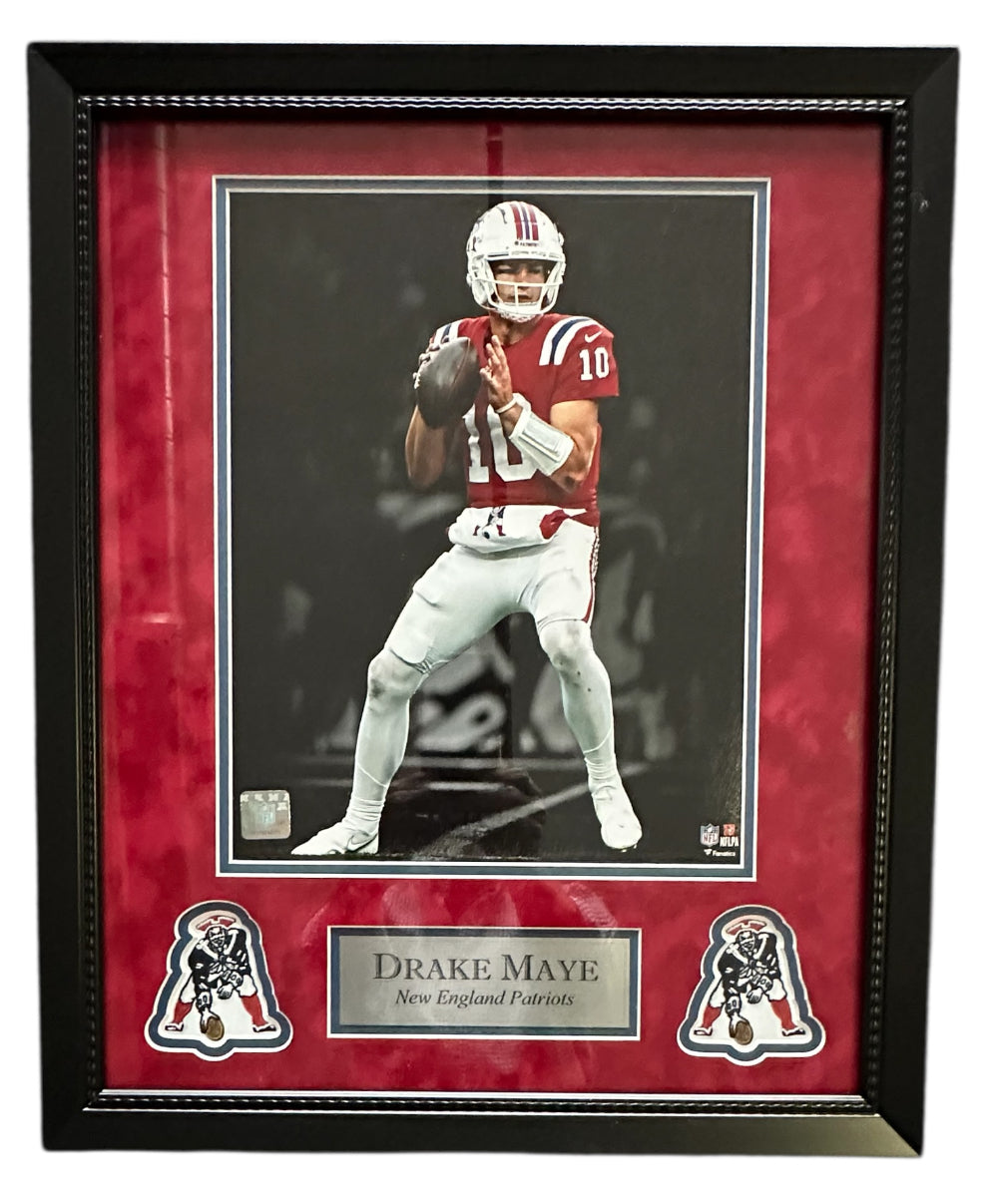 New England Patriots - Drake Maye 10x14 photo unsigned