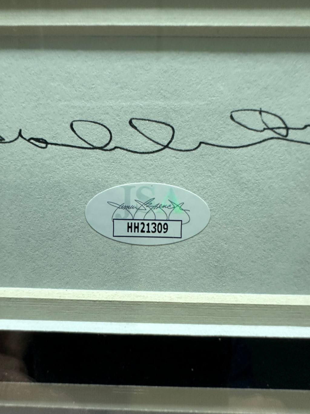 Bobby Orr - "The Flying Goal" May 1970 Autographed