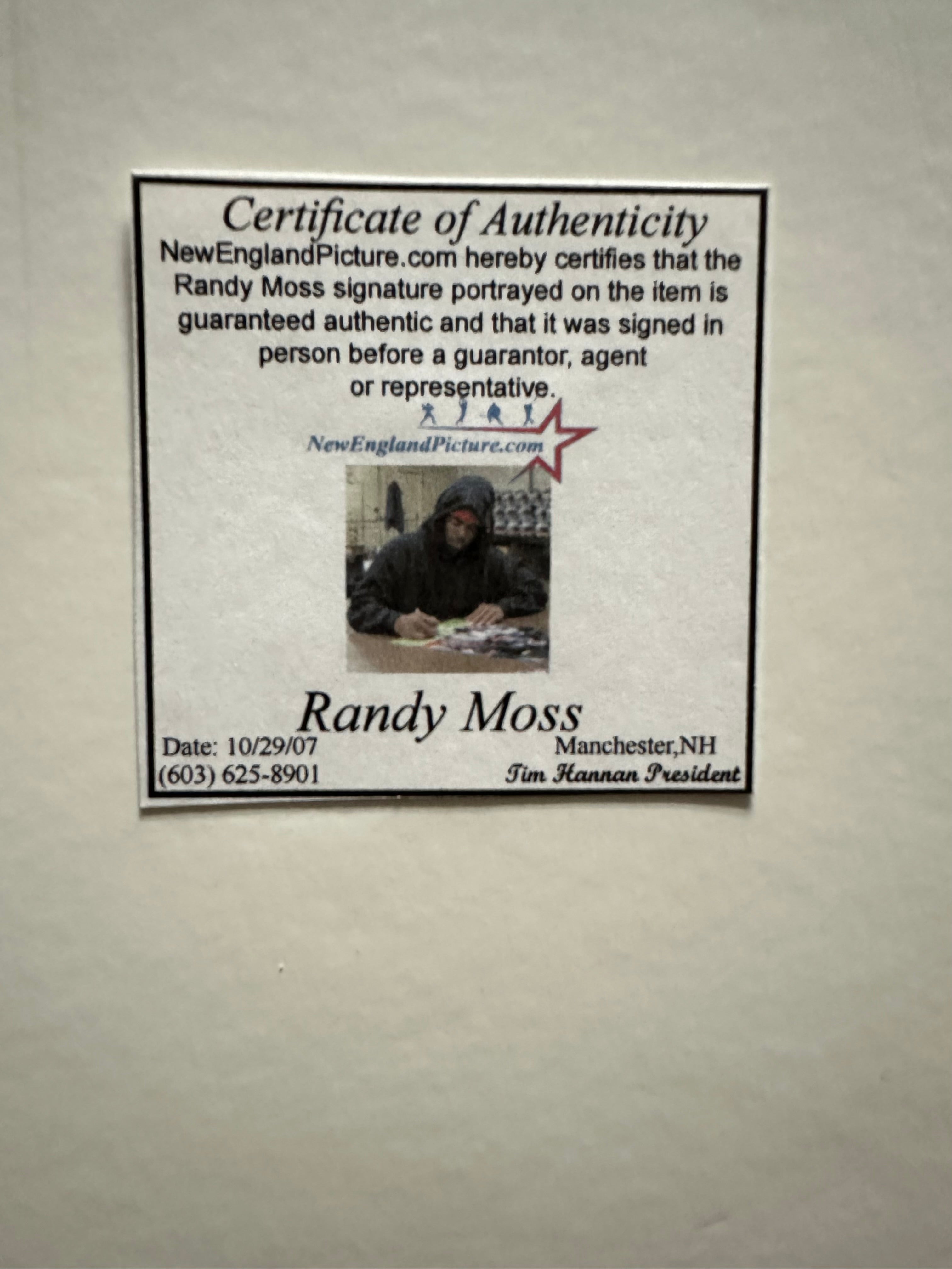 New England Patriots - Randy Moss "Touchdown" Autographed 16 x 20