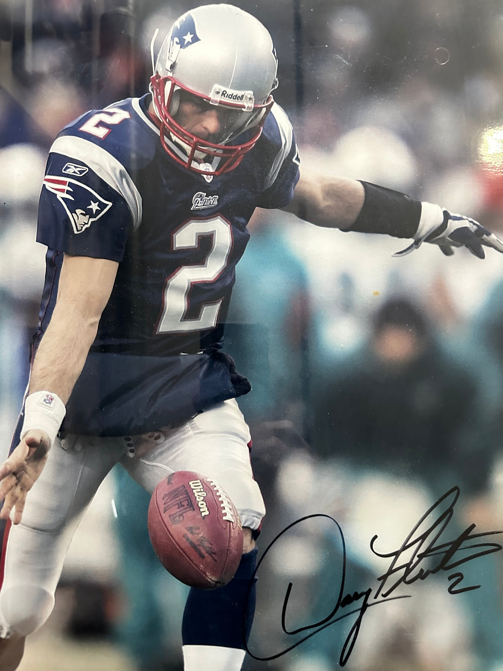 New England Patriots - Doug Flutie Autographed 16 x 20