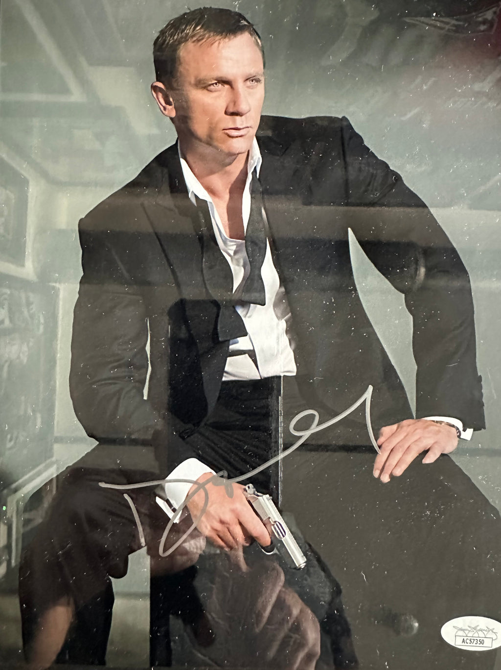 James Bond 007 - Daniel Craig autographed