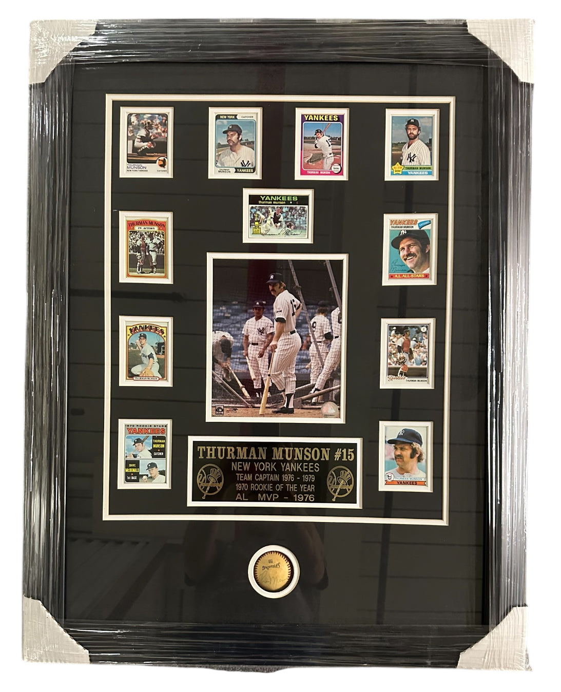 NY Yankees - Thurman Munson Collage with signed Baseball