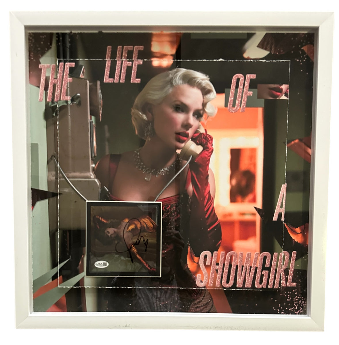 Taylor Swift - The life of a showgirl autographed CD