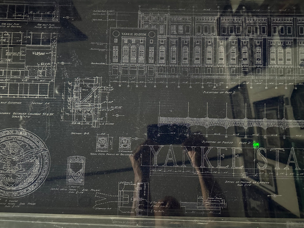New York Yankees - Stadium blueprint with stadium sand
