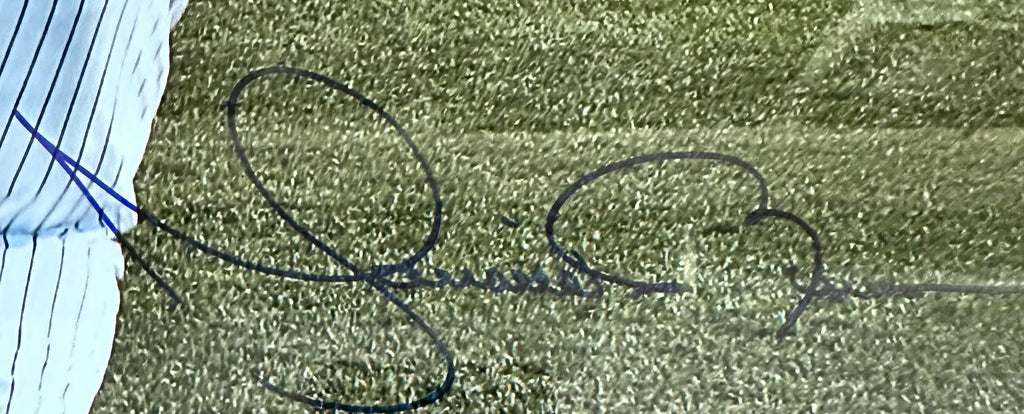 Mariano Rivera NY Yankees Relief Pitcher - Autographed