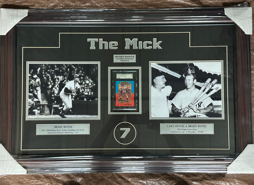 New York Yankees - Mickey Mantle Autographed Card
