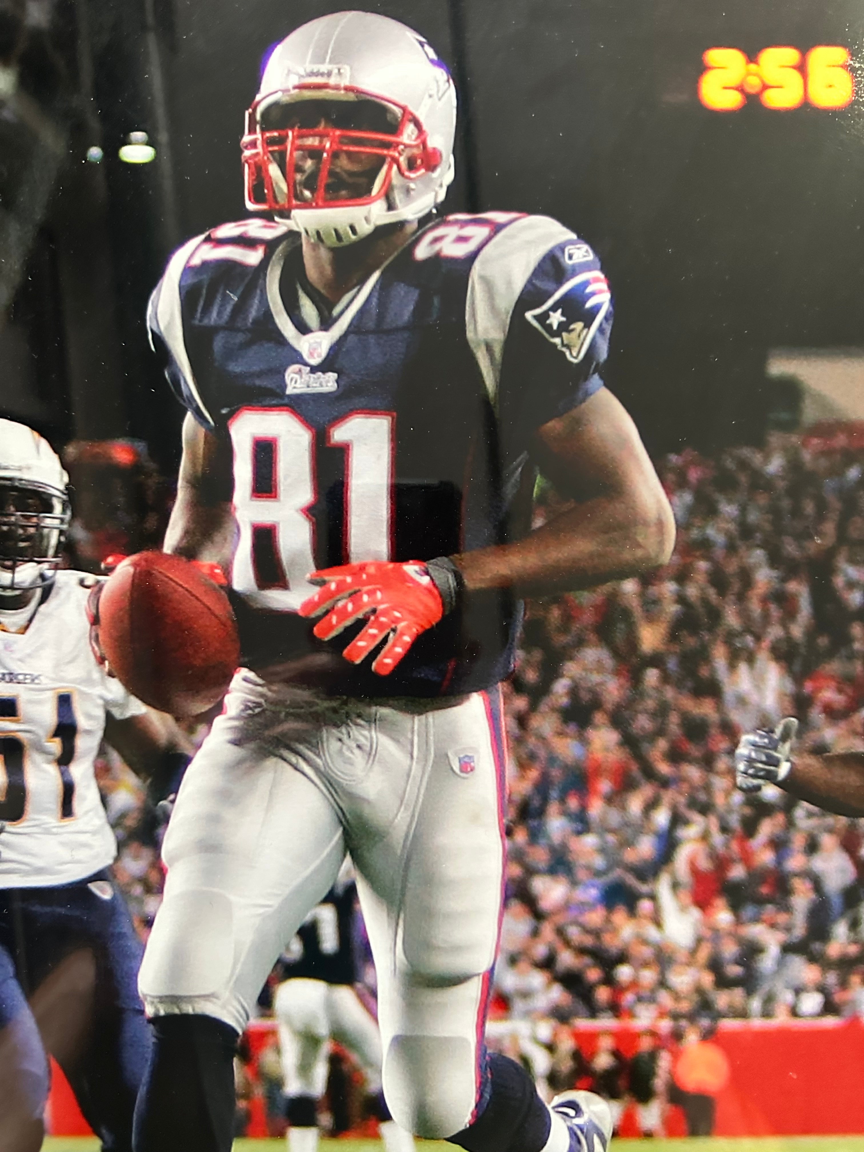 New England Patriots - Randy Moss "Touchdown" Autographed 16 x 20