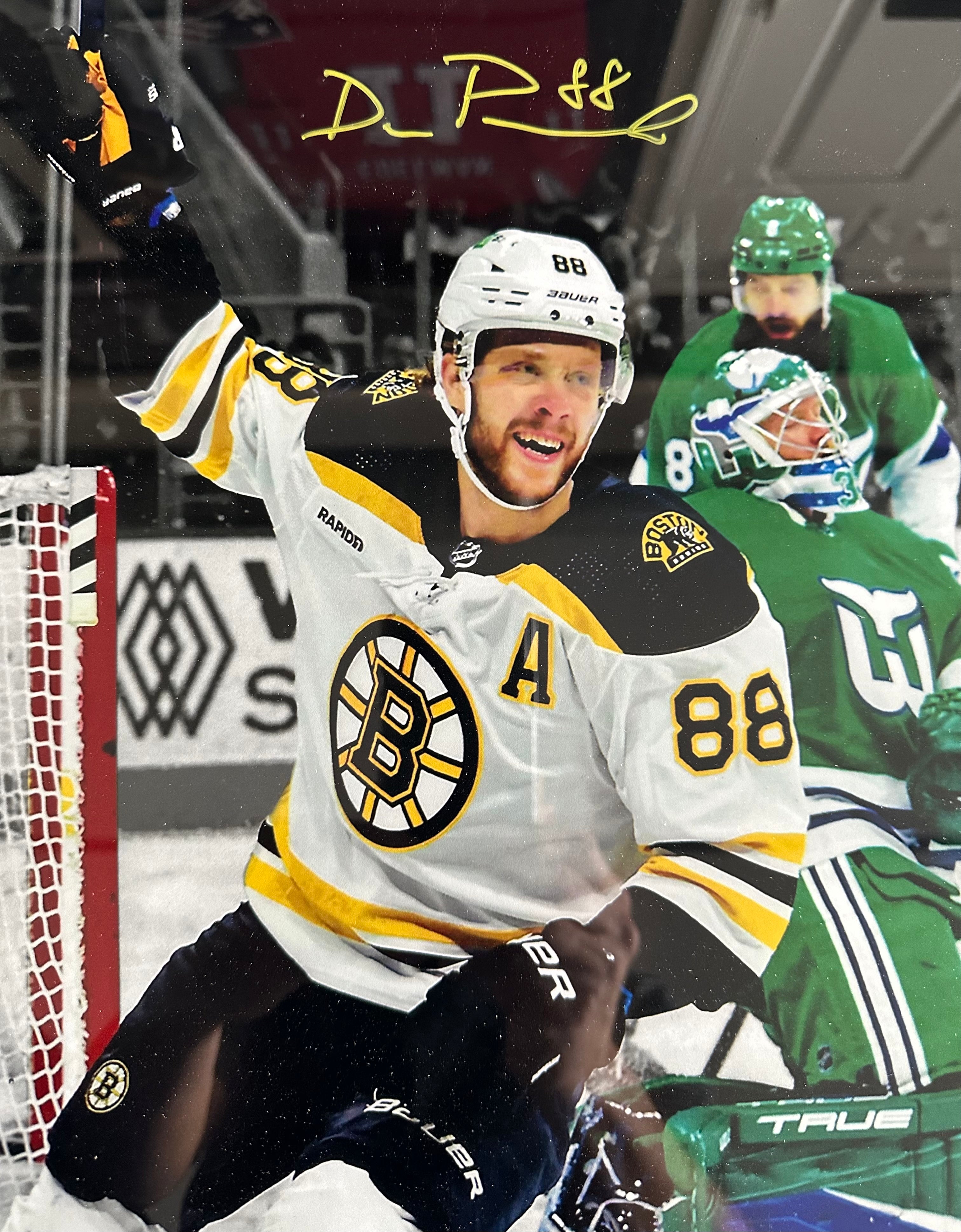 Boston Bruins Dave Pastrnak 50th Goal Autographed