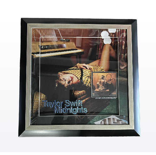 Taylor Swift Midnights signed with CD