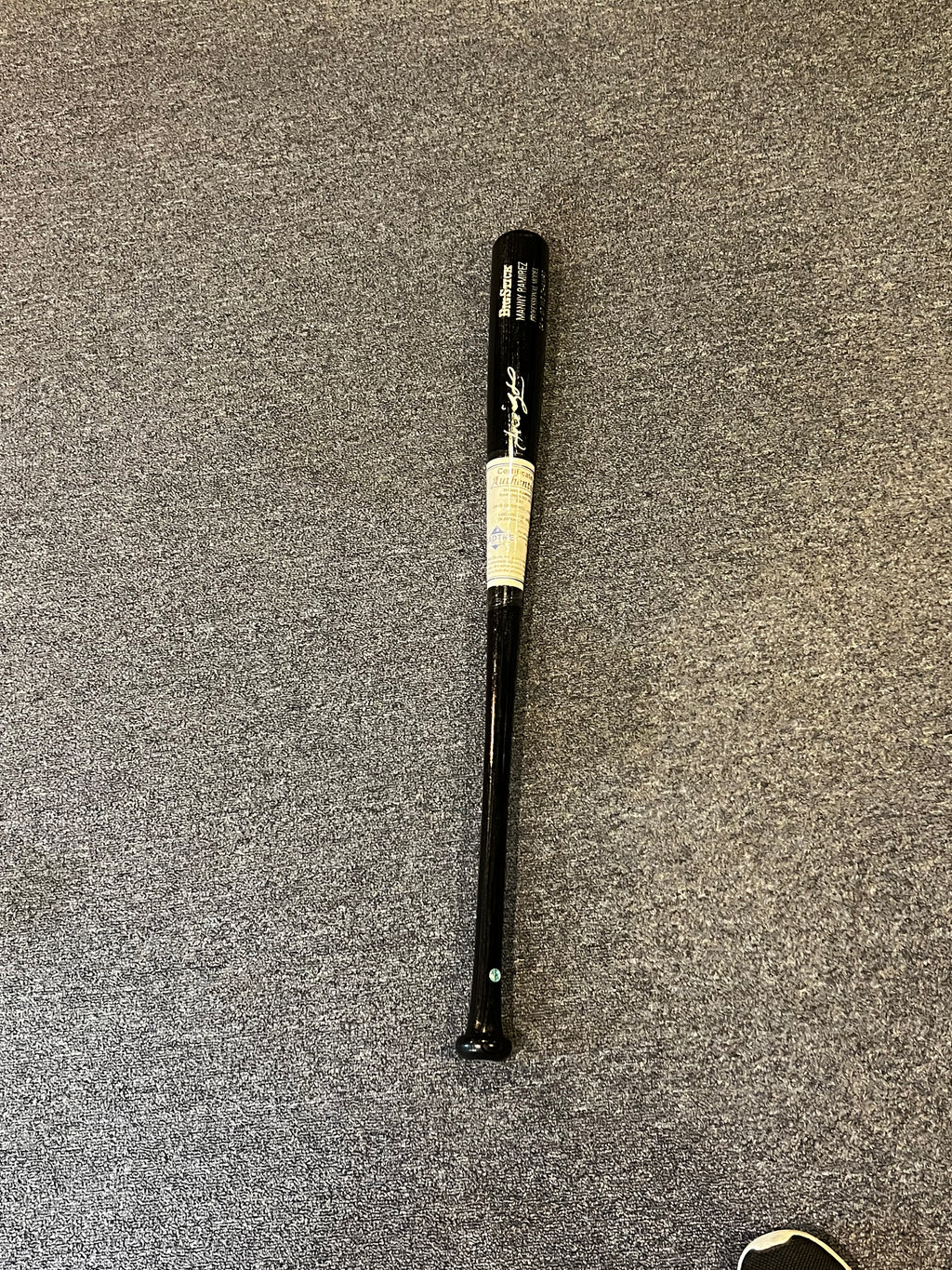 Boston Red Sox - Manny Ramirez signed Bat