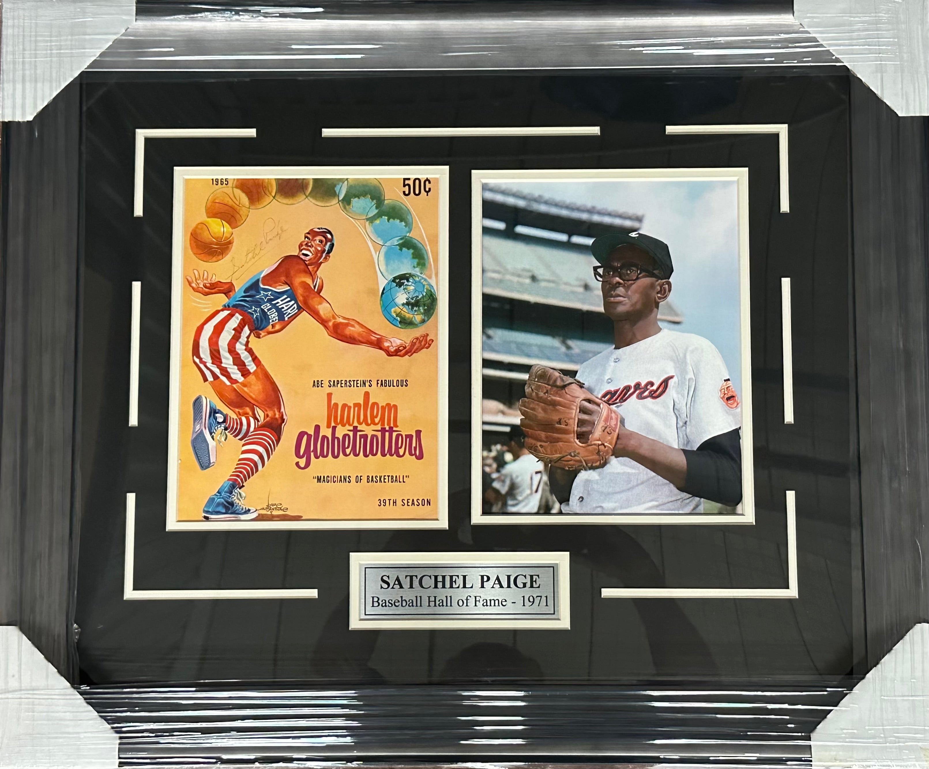 Braves - Satchel Paige Baseball HOF 1971 Signed Globetrotters Program
